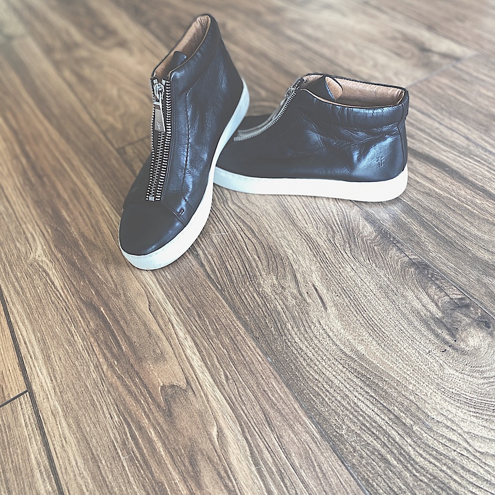 Frye Lena Zip - Moto Style Sneaker Leather